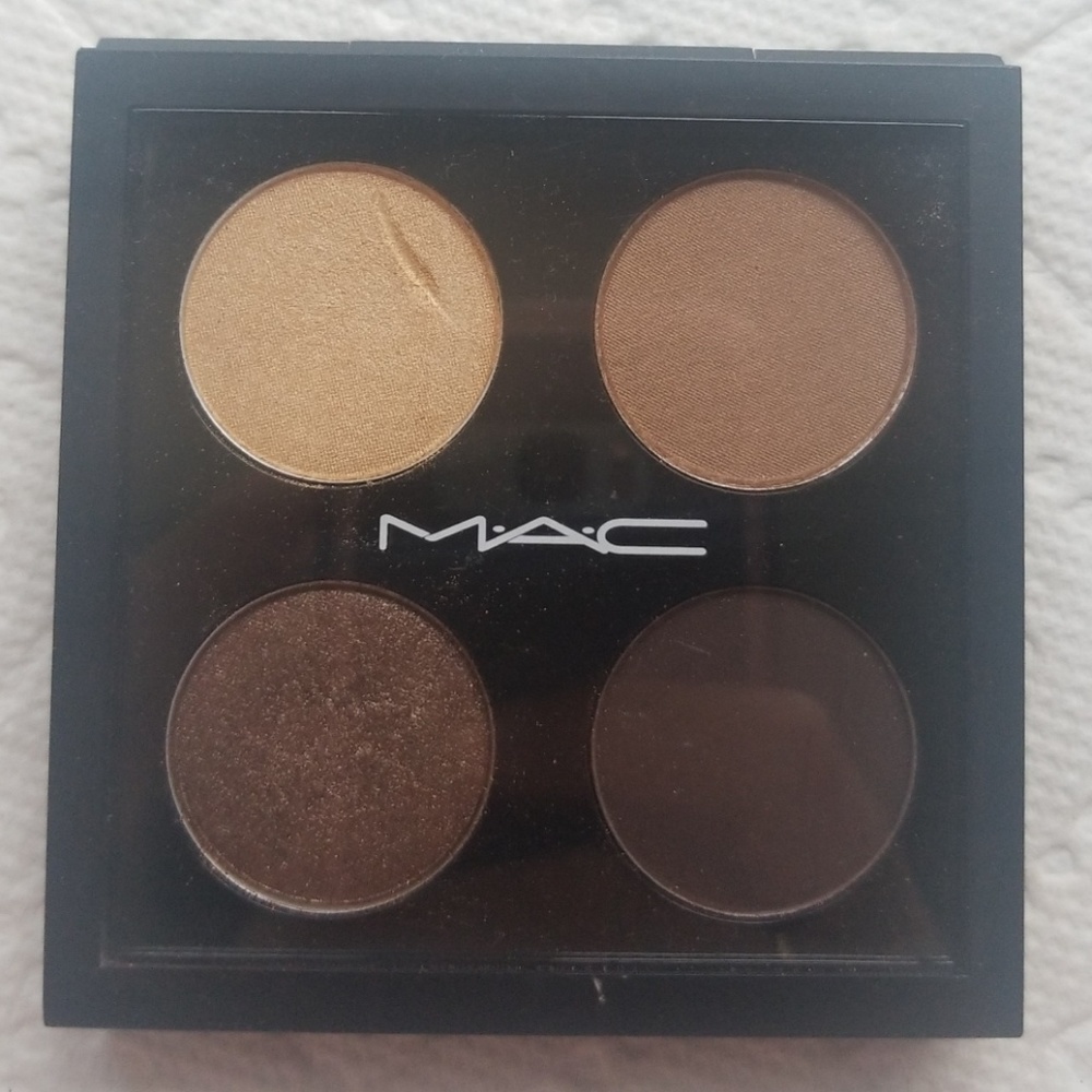 MAC eyeshadow times four